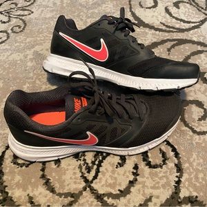 Nike Downshifter 6 running shoes - womens size 11